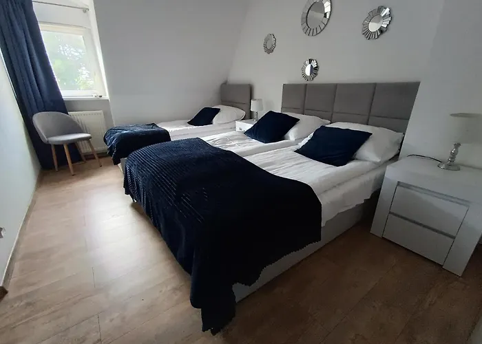 Gracja Dom Przy Plazy ロゴボ